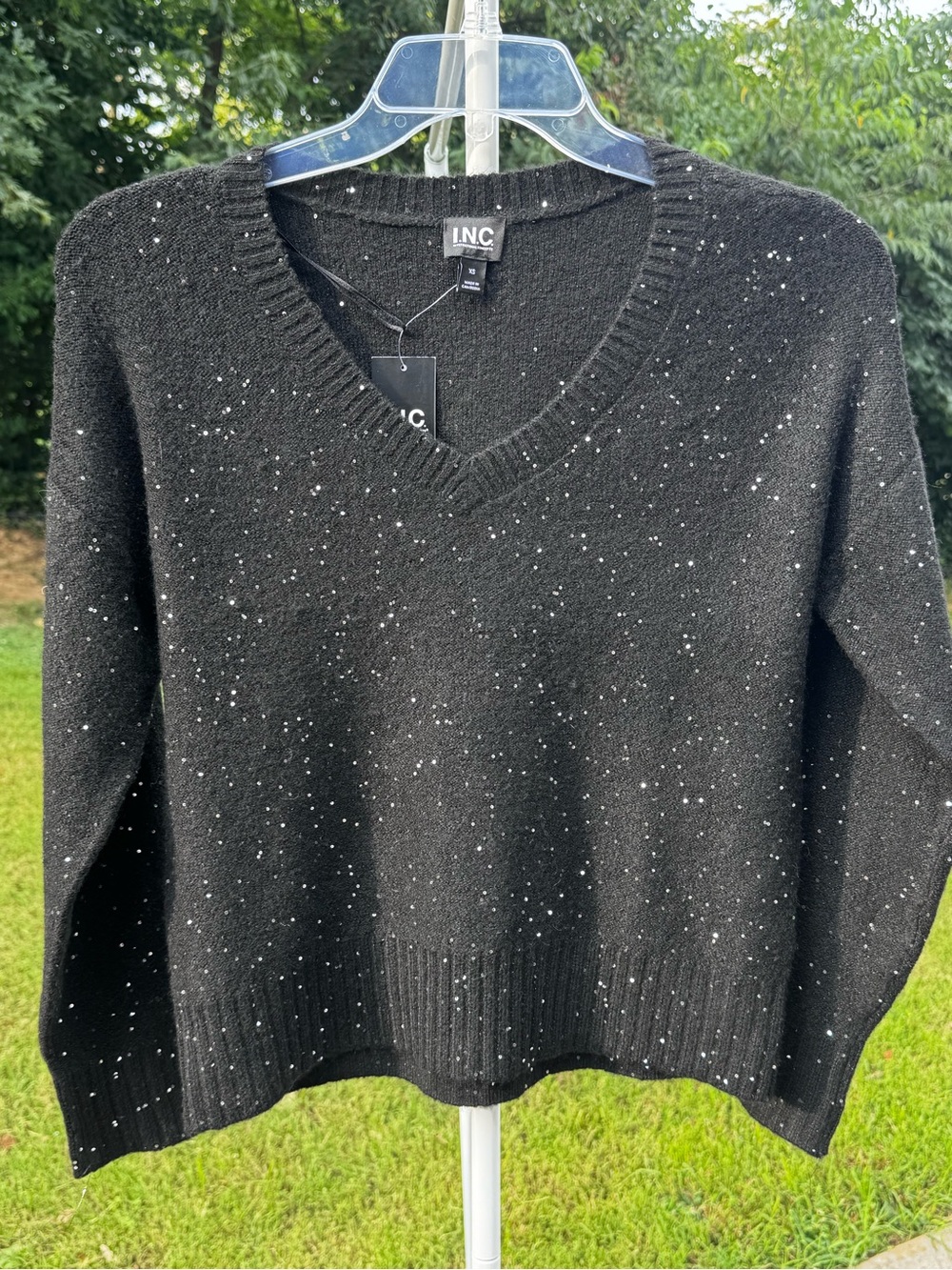 INC International Concepts Black V-Neck Sweater with White Speckle